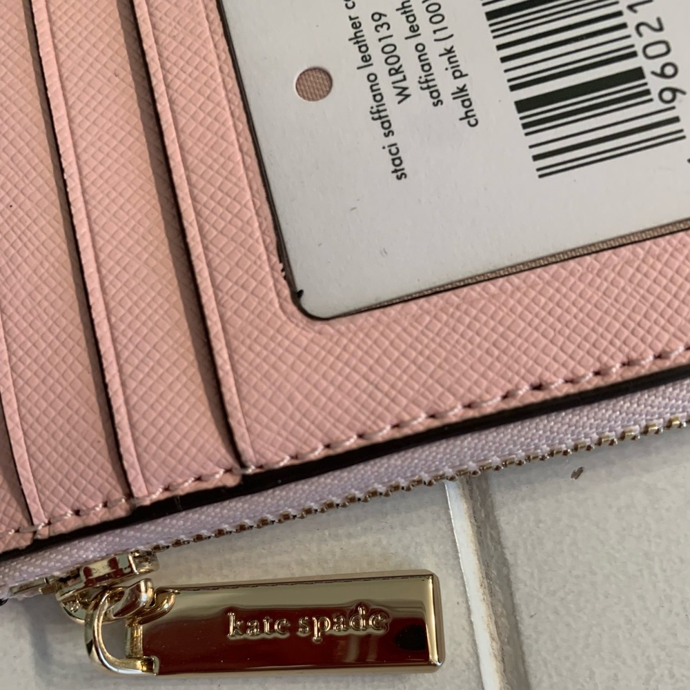 Kate Spade Staci Lanyard in Saffiano Leather color Chalk Pink (Baby Pink). NWT - Picture 6 of 14